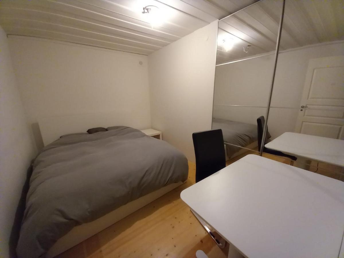 Private Room With No Windows In Shared House-5 Umea Luaran gambar