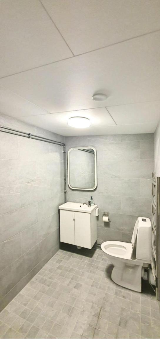 Private Room With No Windows In Shared House-5 Umea Luaran gambar